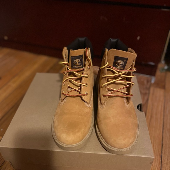 Original Timberlands Water-proof nubuck construction work boots - Picture 2 of 3